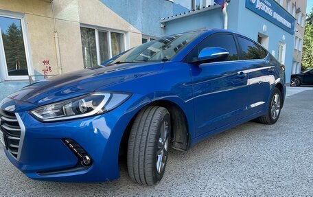 Hyundai Elantra VI рестайлинг, 2018 год, 1 850 000 рублей, 3 фотография