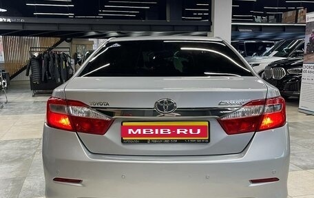 Toyota Camry, 2012 год, 1 770 000 рублей, 6 фотография