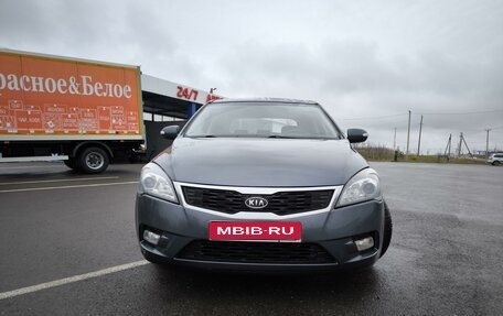 KIA cee'd I рестайлинг, 2010 год, 684 999 рублей, 1 фотография