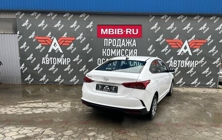 Hyundai Solaris II рестайлинг, 2021 год, 1 390 000 рублей, 7 фотография