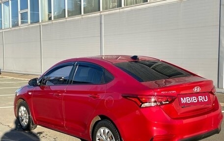 Hyundai Solaris II рестайлинг, 2017 год, 1 390 000 рублей, 6 фотография