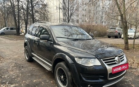 Volkswagen Touareg III, 2007 год, 975 000 рублей, 3 фотография