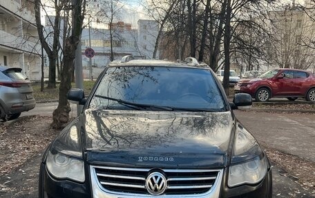 Volkswagen Touareg III, 2007 год, 975 000 рублей, 2 фотография