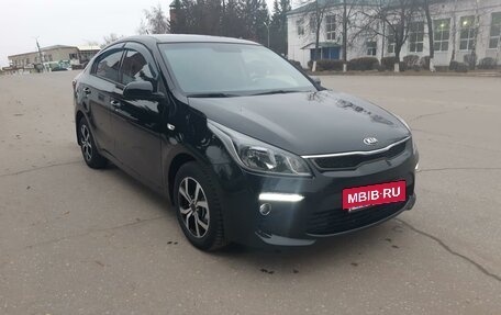 KIA Rio IV, 2020 год, 1 710 000 рублей, 5 фотография