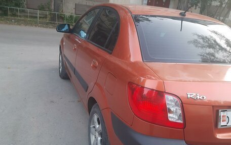 KIA Rio II, 2008 год, 550 000 рублей, 2 фотография