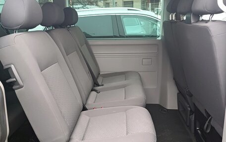 Volkswagen Caravelle T5, 2011 год, 2 949 000 рублей, 14 фотография