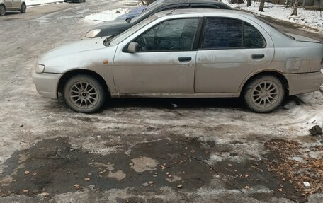 Nissan Almera, 1997 год, 150 000 рублей, 2 фотография