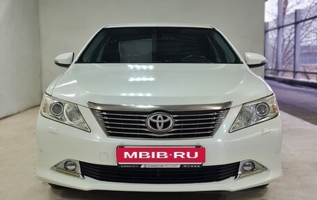 Toyota Camry, 2011 год, 1 700 000 рублей, 2 фотография