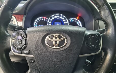 Toyota Camry, 2011 год, 1 700 000 рублей, 16 фотография