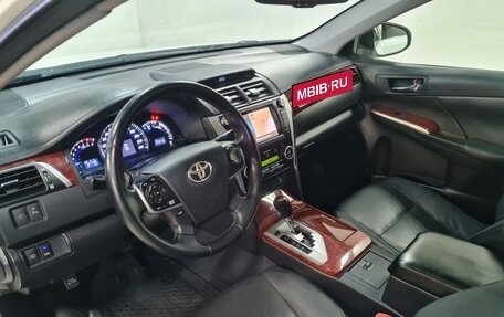 Toyota Camry, 2011 год, 1 700 000 рублей, 19 фотография