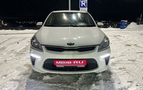 KIA Rio IV, 2017 год, 1 299 999 рублей, 5 фотография