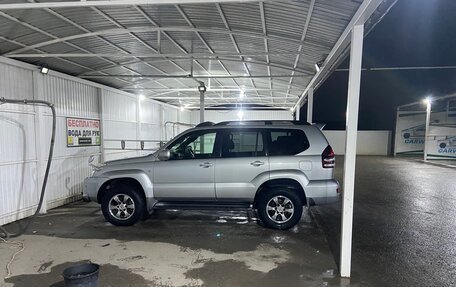 Toyota Land Cruiser Prado 120 рестайлинг, 2002 год, 2 450 000 рублей, 8 фотография