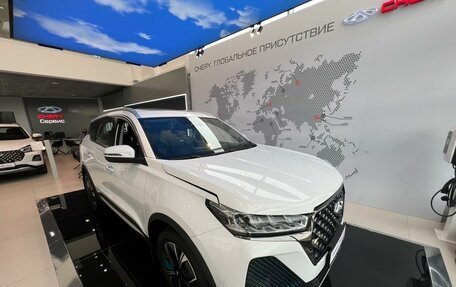 Chery Tiggo 4 I рестайлинг, 2024 год, 2 330 000 рублей, 3 фотография