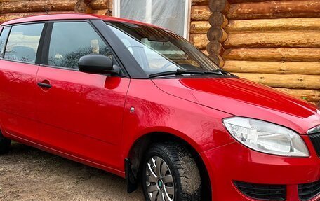 Skoda Fabia II, 2011 год, 480 000 рублей, 3 фотография