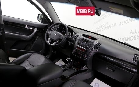 KIA Sorento II рестайлинг, 2013 год, 1 999 000 рублей, 5 фотография