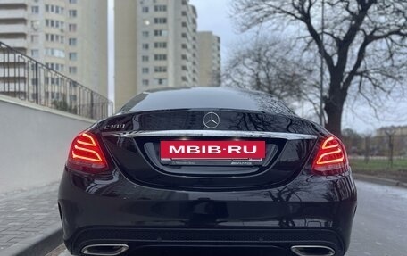 Mercedes-Benz C-Класс, 2017 год, 2 500 000 рублей, 15 фотография