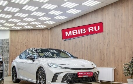 Toyota Camry, 2024 год, 5 700 000 рублей, 1 фотография