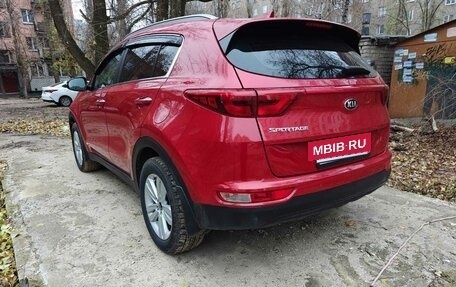 KIA Sportage IV рестайлинг, 2018 год, 2 400 000 рублей, 2 фотография