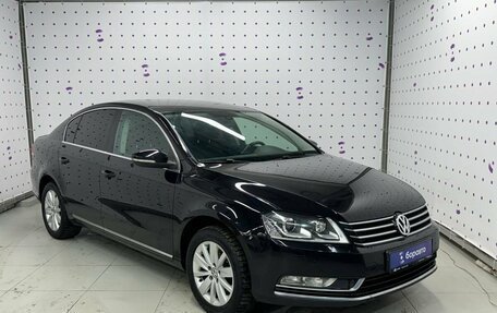 Volkswagen Passat B7, 2013 год, 1 620 000 рублей, 2 фотография