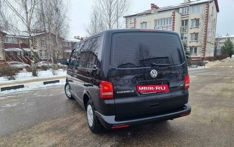 Volkswagen Caravelle T5, 2012 год, 1 690 000 рублей, 3 фотография