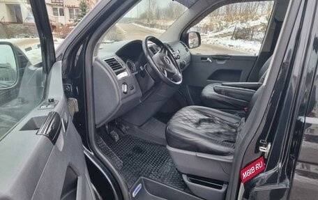 Volkswagen Caravelle T5, 2012 год, 1 690 000 рублей, 14 фотография