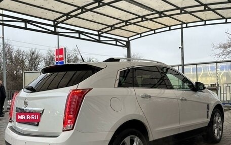 Cadillac SRX II рестайлинг, 2011 год, 1 650 000 рублей, 22 фотография