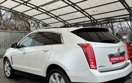 Cadillac SRX II рестайлинг, 2011 год, 1 650 000 рублей, 20 фотография