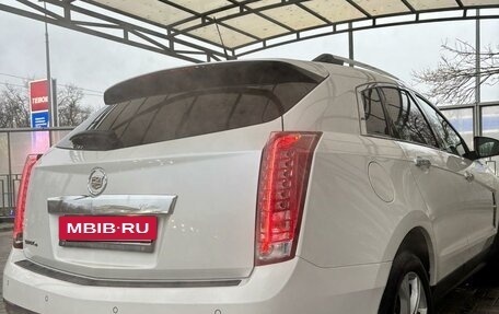 Cadillac SRX II рестайлинг, 2011 год, 1 650 000 рублей, 14 фотография