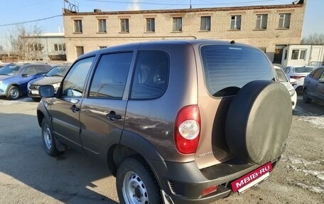 Chevrolet Niva I рестайлинг, 2018 год, 780 000 рублей, 6 фотография