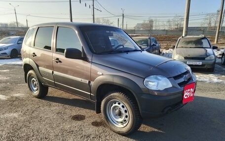 Chevrolet Niva I рестайлинг, 2018 год, 780 000 рублей, 3 фотография