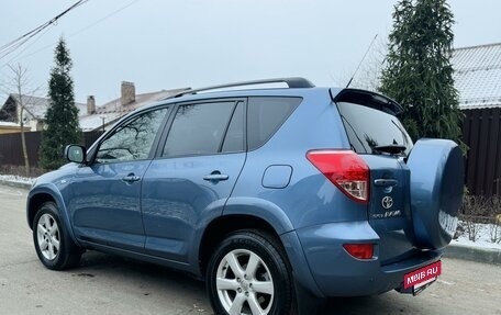 Toyota RAV4, 2007 год, 1 630 000 рублей, 6 фотография