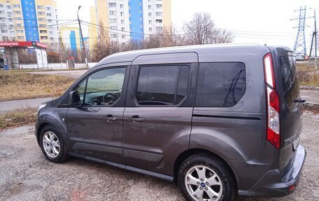 Ford Tourneo Connect II рестайлинг, 2016 год, 1 707 000 рублей, 3 фотография