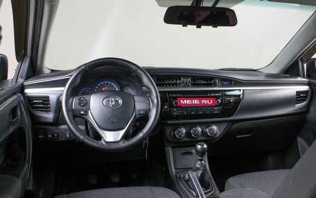 Toyota Corolla, 2013 год, 1 299 000 рублей, 6 фотография