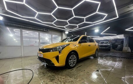 KIA Rio IV, 2020 год, 1 100 000 рублей, 4 фотография