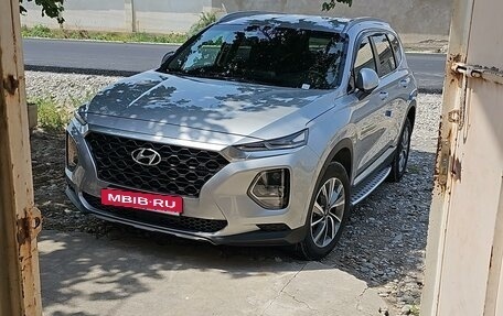 Hyundai Santa Fe IV, 2019 год, 2 200 000 рублей, 3 фотография