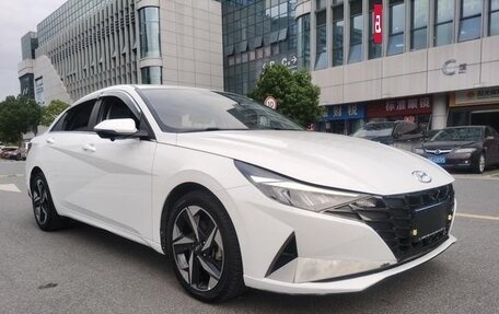 Hyundai Elantra, 2021 год, 1 690 000 рублей, 3 фотография