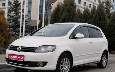 Volkswagen Golf Plus II, 2010 год, 880 000 рублей, 1 фотография