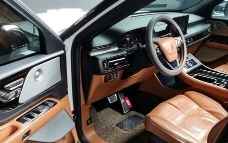 Lincoln Aviator II, 2021 год, 5 680 250 рублей, 7 фотография