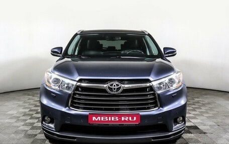 Toyota Highlander III, 2015 год, 3 798 000 рублей, 2 фотография