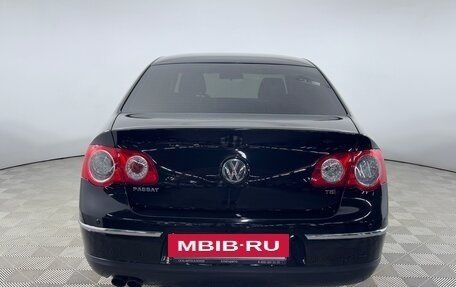 Volkswagen Passat B6, 2010 год, 999 000 рублей, 6 фотография