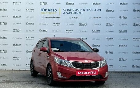 KIA Rio III рестайлинг, 2013 год, 895 000 рублей, 23 фотография