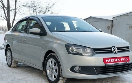 Volkswagen Polo VI (EU Market), 2013 год, 800 000 рублей, 4 фотография