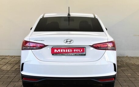 Hyundai Solaris II рестайлинг, 2022 год, 1 699 000 рублей, 3 фотография