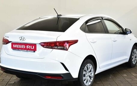 Hyundai Solaris II рестайлинг, 2022 год, 1 699 000 рублей, 4 фотография