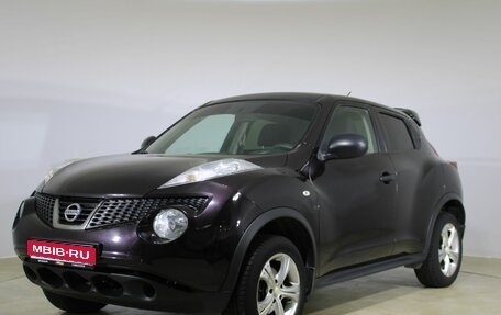 Nissan Juke II, 2013 год, 999 000 рублей, 1 фотография