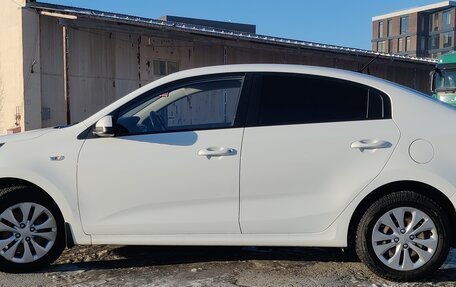 KIA Rio IV, 2018 год, 1 350 000 рублей, 5 фотография