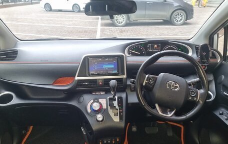 Toyota Sienta II, 2019 год, 1 880 000 рублей, 14 фотография