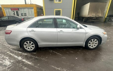 Toyota Camry, 2010 год, 980 000 рублей, 3 фотография