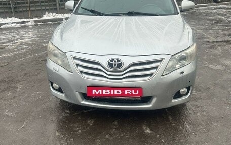 Toyota Camry, 2010 год, 980 000 рублей, 8 фотография