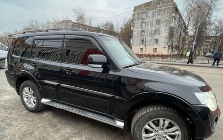 Mitsubishi Pajero IV, 2012 год, 1 785 000 рублей, 11 фотография